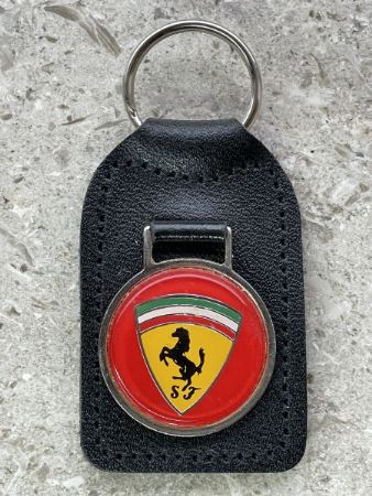 Original ny Vintage  Ferrari nglering i lder.